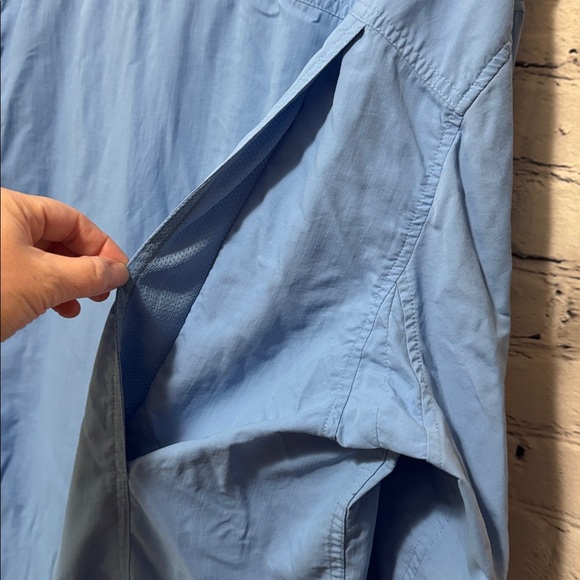 Duluth Trading Co XL Tall(see measurements) Men's Blue Vented long sleeve Shirt - Picture 10 of 13